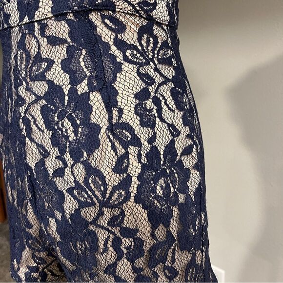 Sleeveless nude color short lace romper - Picture 7 of 15